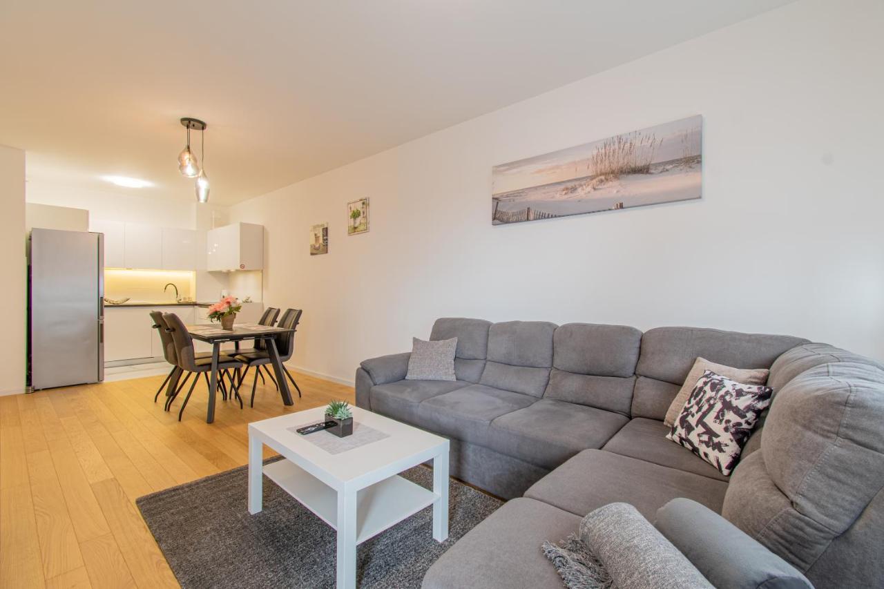 Ferienwohnung Flexible Selfcheckins 42 - Zagreb - Luxury - Garage Parking - Loggia - Brand New Exterior foto