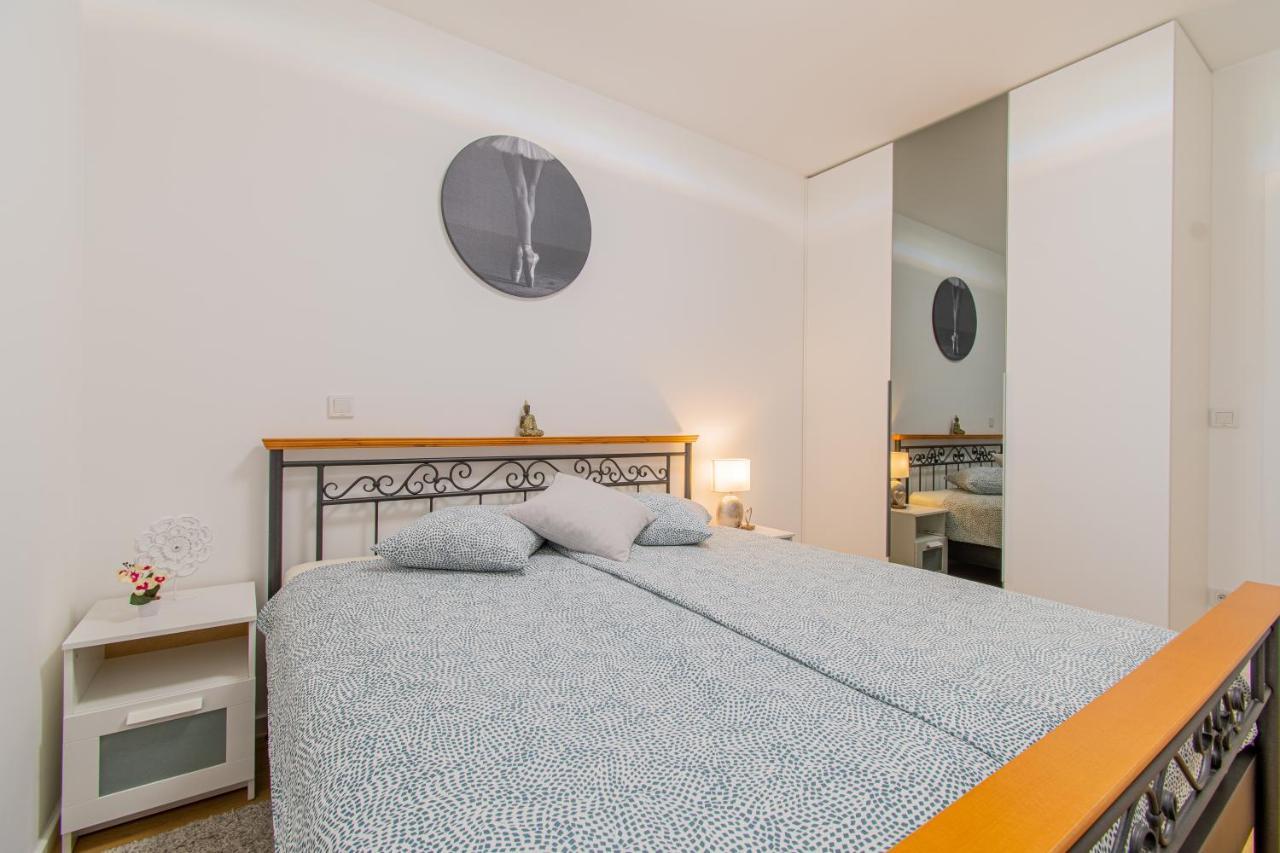 Ferienwohnung Flexible Selfcheckins 42 - Zagreb - Luxury - Garage Parking - Loggia - Brand New Exterior foto